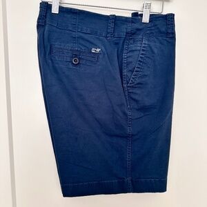 Vineyard Vines Shorts (women's 10)